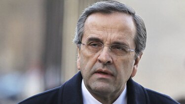 Parlamento griego vota presupuestos con rechazo de troika