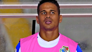 Otra lesión de rodilla para Roberto Chen