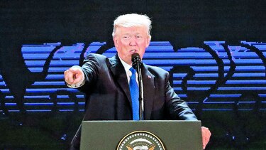 Trump defiende su política comercial