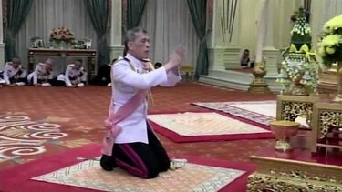 Tailandia proclama a su nuevo rey
