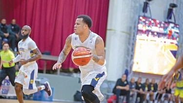 Los Universitarios continúan intratables en la Liga Profesional de Baloncesto