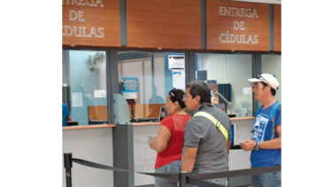 Costa Rica va polarizada a elegir su presidente