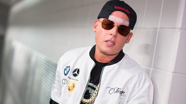 Exesposa de reguetonero Cosculluela alega que el cantante le pegó estando embarazada