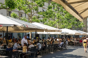 Suiza, el primer país del mundo que se plantea poner un límite a su población