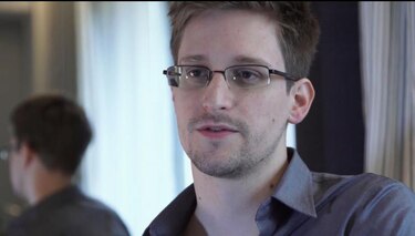 Berlín anuncia que 'encontrará el modo' de hablar con Snowden