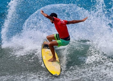 Santa Catalina recibe a los mejores surfistas en la segunda válida