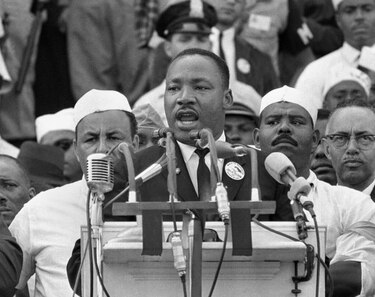 Trump ordena desclasificar los archivos sobre la muerte de los Kennedy y Luther King