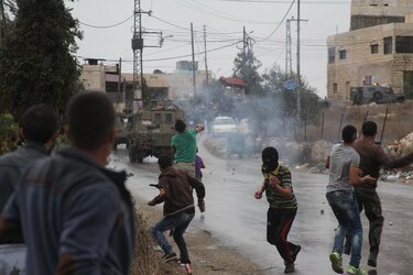 Un palestino abatido tras tratar de apuñalar a soldado israelí en Cisjordania