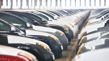 Venta de autos nuevos cae 8.7% hasta mayo