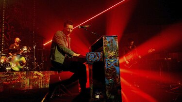Coldplay encabezará el espectáculo del próximo Super Bowl