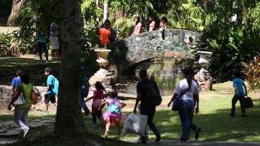 Entregan orden de proceder para renovación del parque Summit