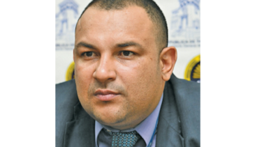 Jefe de la Diasp es separado de su cargo y fiscalía lo investiga en caso de armas