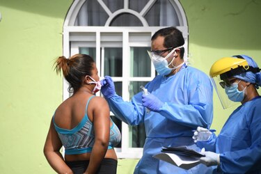 Despliegan equipo de ‘respuesta rápida’ en Arraiján para buscar casos de Covid-19