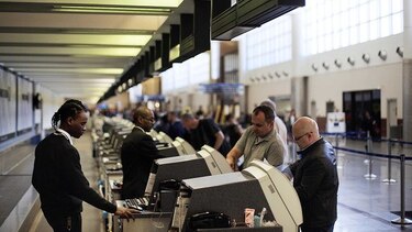 Paquete sospechoso puso en alerta al aeropuerto de Atlanta