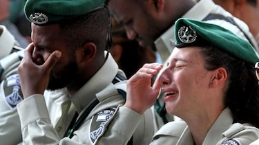 Tres israelíes mueren por disparos de un palestino cerca de un asentamiento