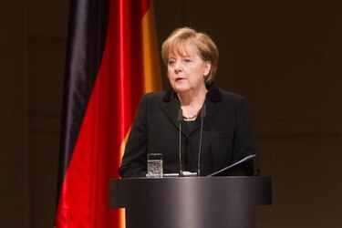Merkel da por zanjado el diferendo con Estados Unidos por un proyecto de vacuna