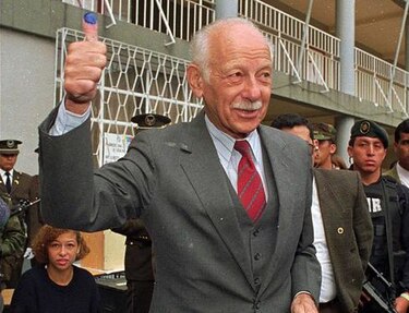 Ecuador: Fallece expresidente Sixto Durán Ballén
