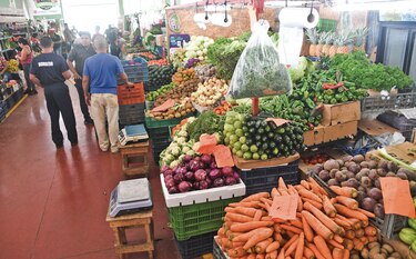 Alza de precios en alimentos limita una dieta saludable