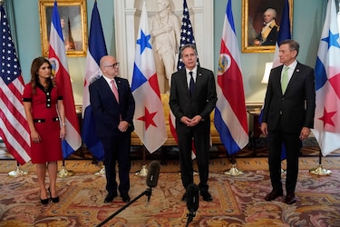 Canciller Mouynes se reúne en Washington con el secretario de Estado de Estados Unidos