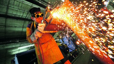 Actividad en el Canal empuja la economía