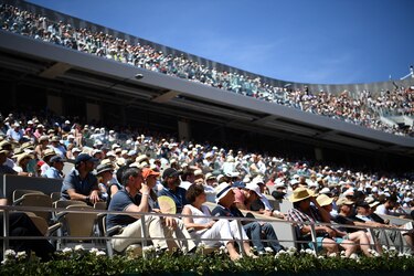 Cinco jugadores son descartados de la previa de Roland Garros por la Covid-19
