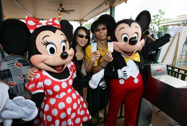 Disneyland de Shanghái abre luego de cerrar por covid-19