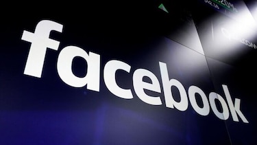 Facebook elimina páginas italianas previo a elecciones de la Unión Europea