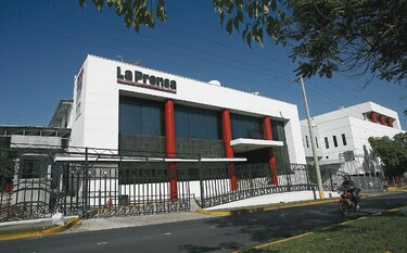 SIP cataloga decisión de jueza Martínez como ‘grave antecedente’ para la libertad de prensa