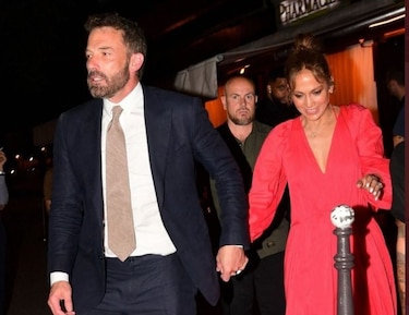 Ben Affleck cumple 50 recién casado y tan popular como en los años 2000