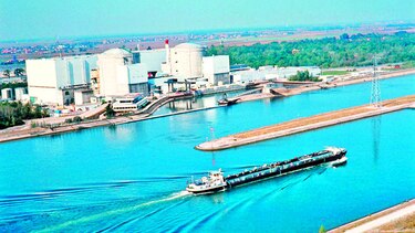 Francia cerrará planta nuclear
