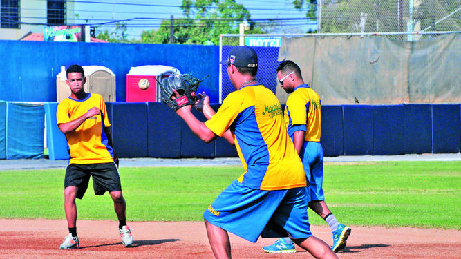 Herreranos afinan detalles defensivos