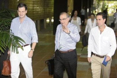 Las FARC y el Gobierno colombiano retoman diálogo de paz en La Habana