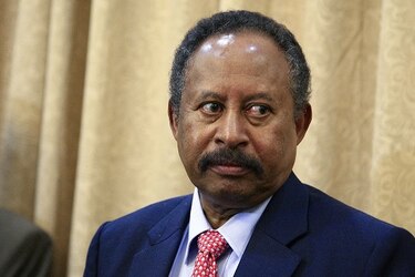 Primer ministro sudanés dimite dos meses después de golpe de Estado y tras violenta represión