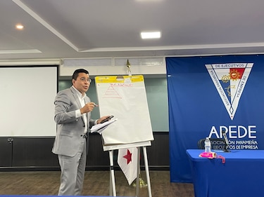 Apede debate ideas en torno a la propuesta de incentivos tributarios al deporte