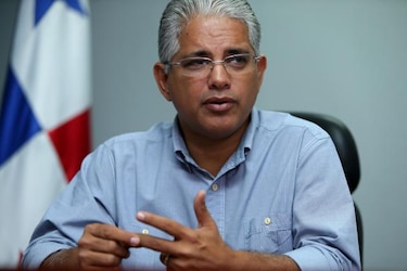 Blandón presenta proyecto para regular recolección de chatarra