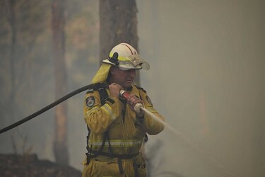 Decenas de miles de personas evacúan ciudades del sudeste de Australia
