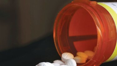 Bebés de madres que usan opioides sufren atrofias