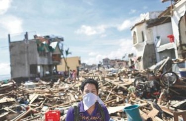 Violencia en Filipinas tras paso de Haiyan