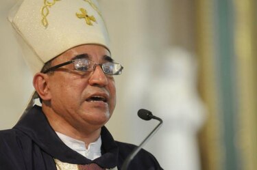 Arzobispo Ulloa representará a Panamá en Sínodo sobre familia convocado por el Papa