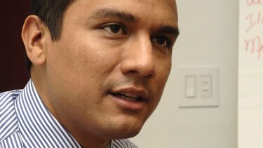 Exgerente  de la Caja de Ahorros consigna fianza y sale de El Renacer