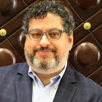 Rabino Gustavo Kraselnik