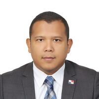 Roger González