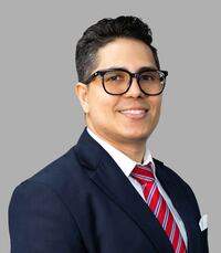 Teodoro R. Machazek M.