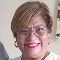 Elizabeth María Remón de Tam